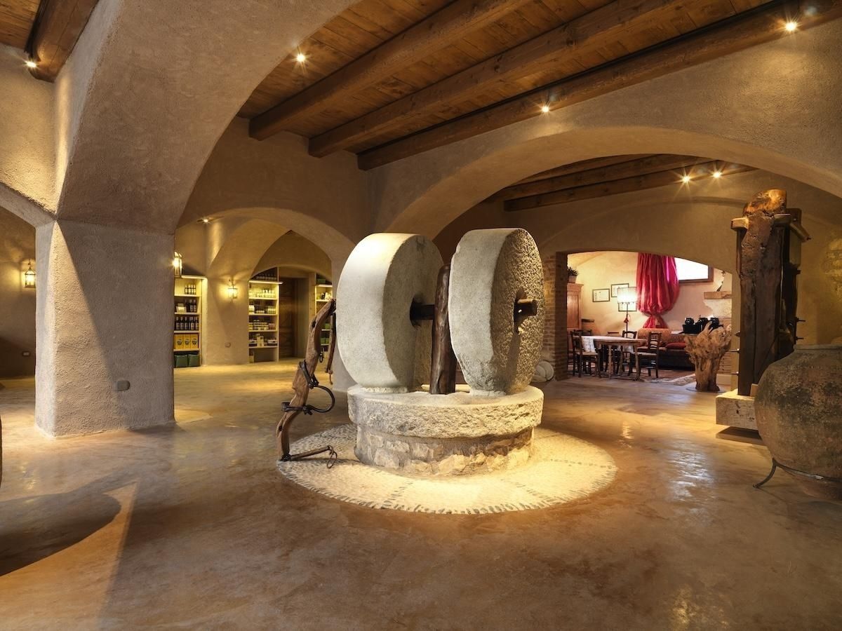 Frantoio Bonamini celebra i 60 anni con una nuova identità visiva Frantoio Bonamini celebra i 60 anni con una nuova identità visiva