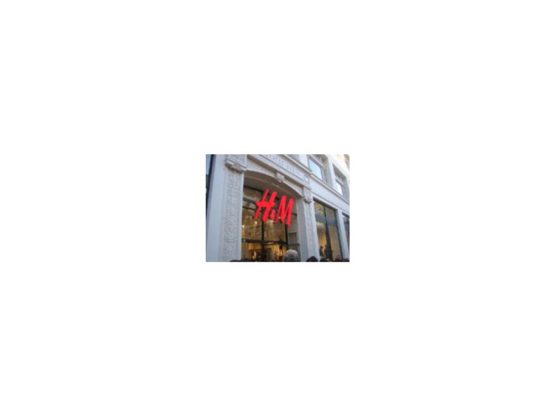 La moda svedese di H&M approda in Giappone La moda svedese di H&M approda in Giappone