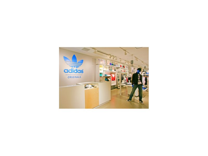 Adidas Originals apre uno store monomarca a Roma