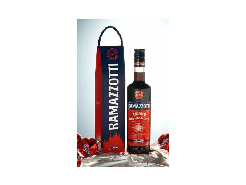 Amaro Ramazzotti presenta la Xmas limited-edition per Milano