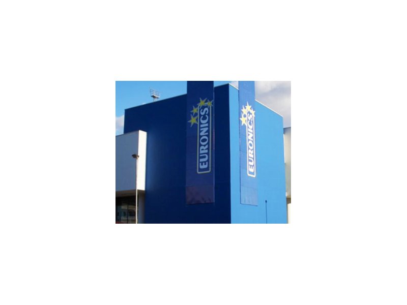 Andreoli (Euronics) inaugura a Velletri