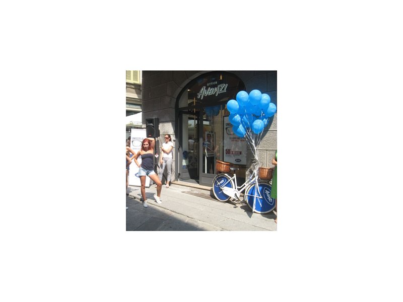 Cinque opening per Ottica Avanzi Cinque opening per Ottica Avanzi