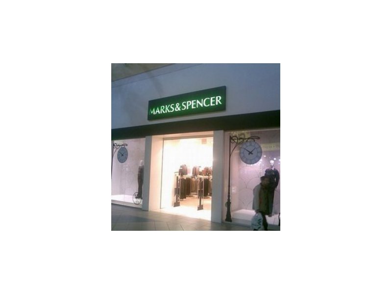 Marks & Spencer fa tris in Francia