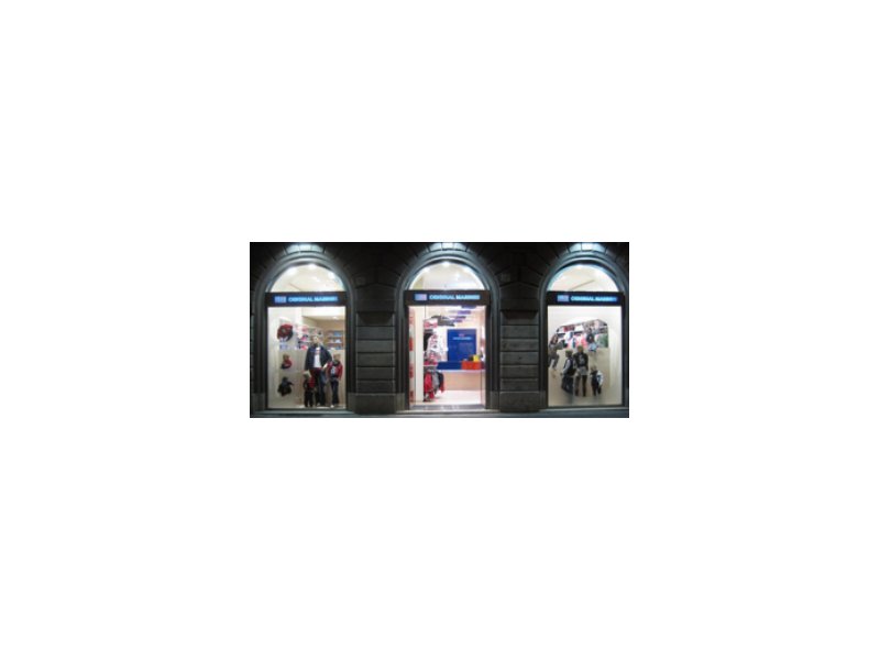 New look per lo store Original Marines di via del Corso New look per lo store Original Marines di via del Corso