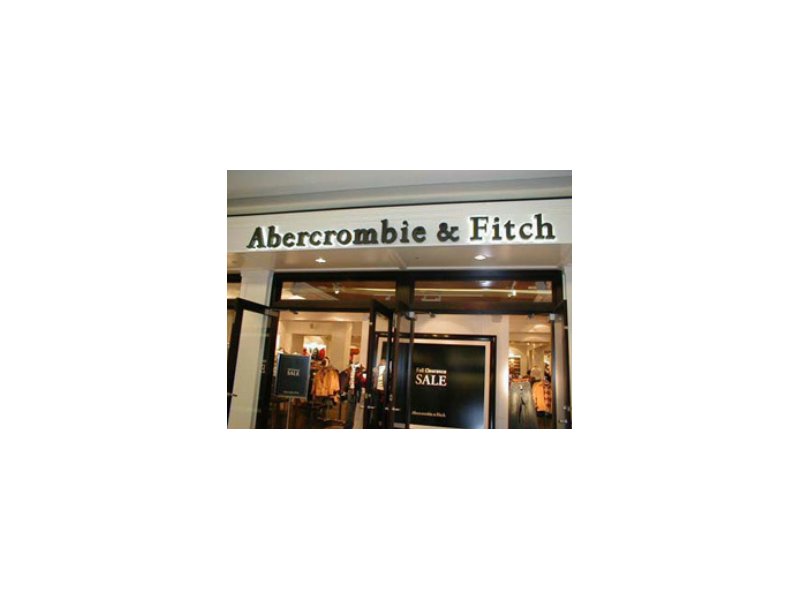 Abercrombie & Fitch chiude il 4° trimestre al di sotto delle attese