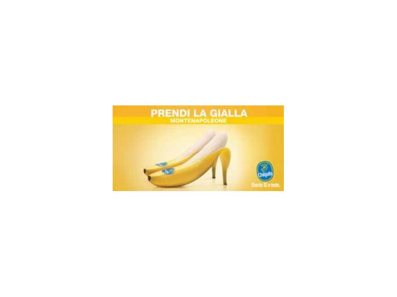 Chiquita tinge Milano di giallo