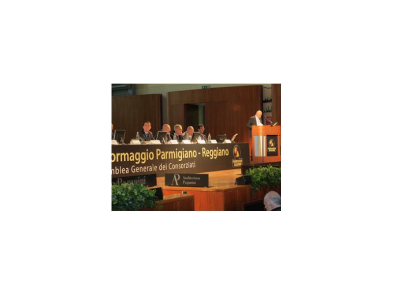 Consorzio Parmigiano Reggiano: azioni urgenti per il rilancio - Distribuzione Moderna