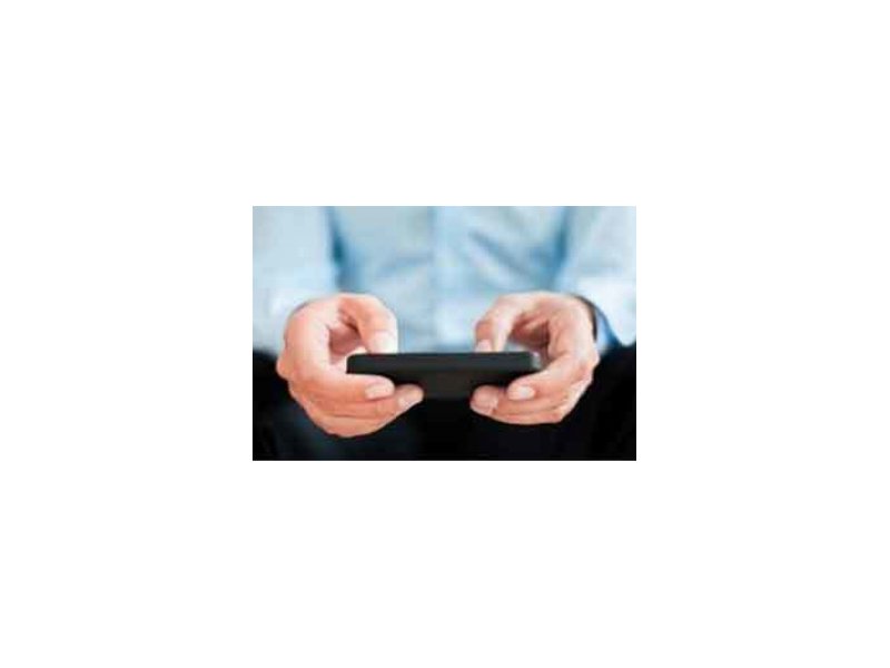 Gli smartphone conquistano i consumatori di tutto il mondo