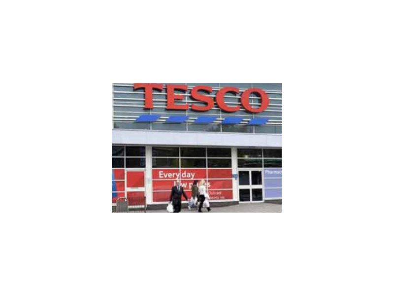 Tesco: vendite natalizie in calo