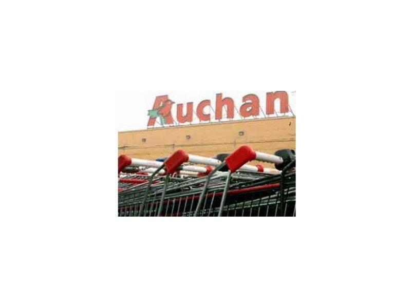 Utili in forte calo per Auchan