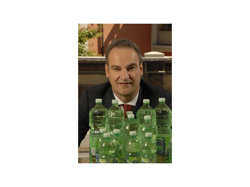 A Sant'Anna Bio Bottle il Premio Natura 2013 A Sant'Anna Bio Bottle il Premio Natura 2013