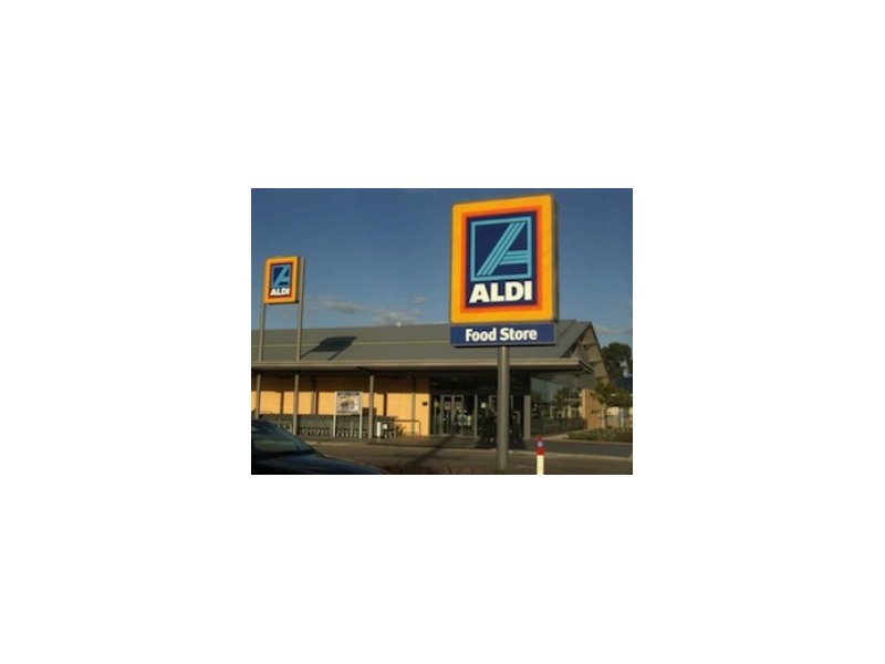 Aldi aumenta il salario minimo dei propri dipendenti in Svizzera Aldi aumenta il salario minimo dei propri dipendenti in Svizzera