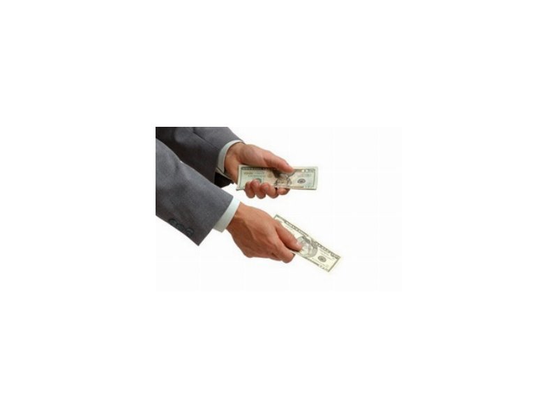 Cala l’importo medio di tutte le forme di credito erogato alle famiglie