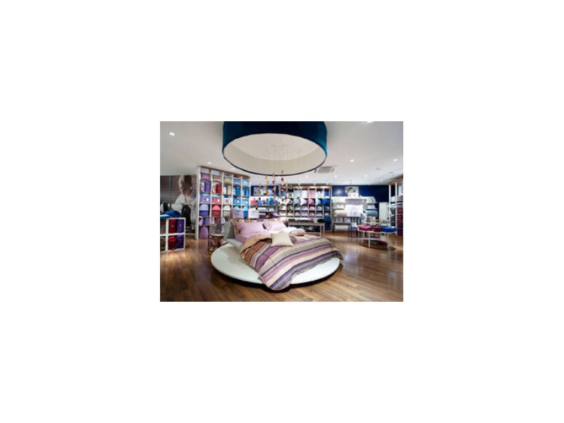 Caleffi apre a Castel Guelfo The Style Outlets Caleffi apre a Castel Guelfo The Style Outlets
