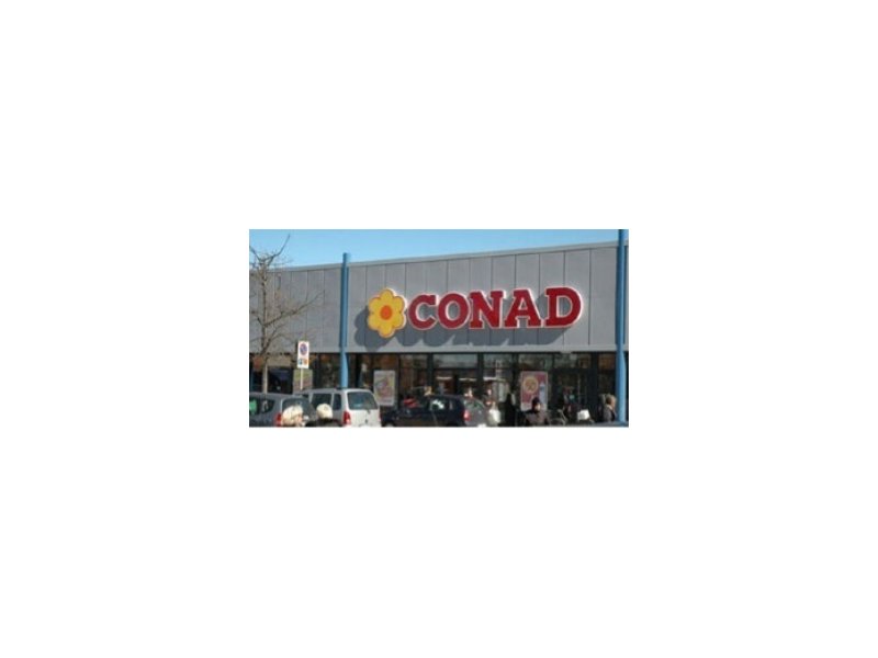 Conad Adriatico fronteggia la crisi dei consumi