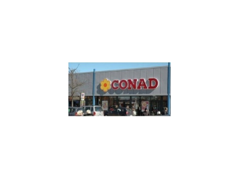 Conad Adriatico fronteggia la crisi dei consumi