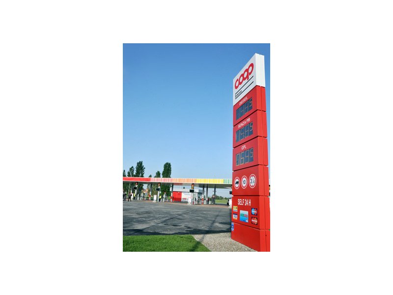 Coop Estense, a Modena il primo distributore di carburanti