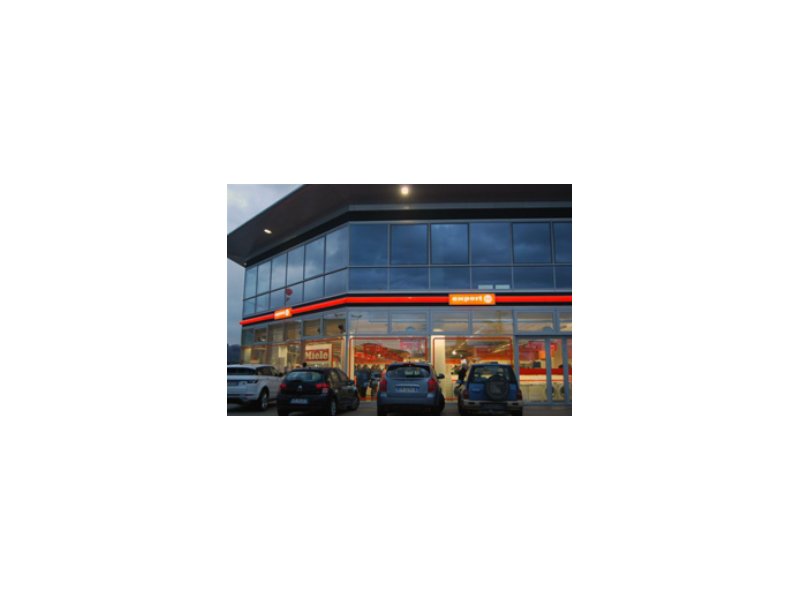 Expert inaugura un nuovo punto vendita in Toscana Expert inaugura un nuovo punto vendita in Toscana
