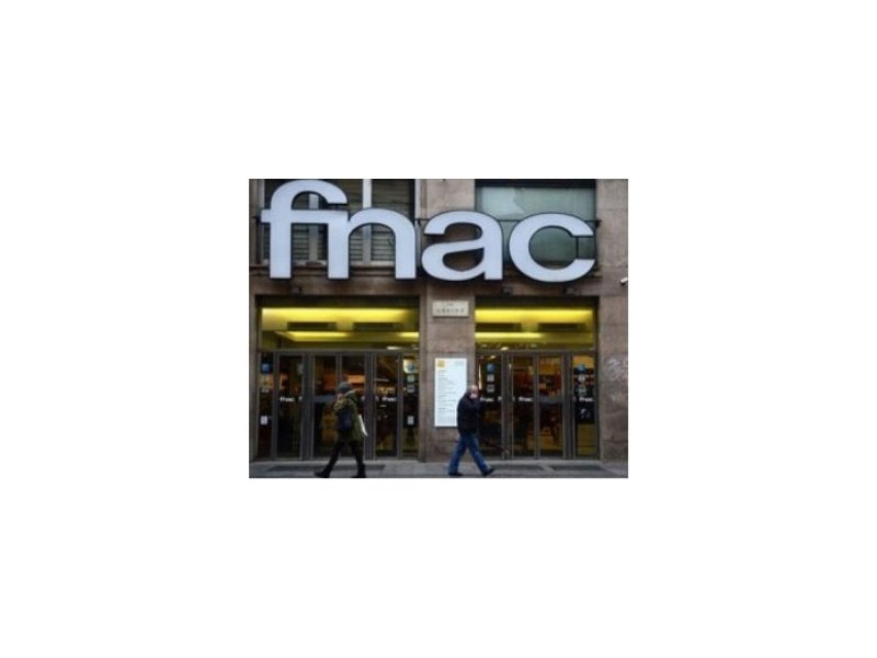 Fnac riapre cinque negozi in Italia