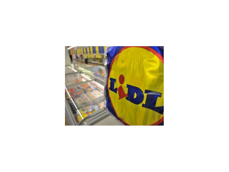 Lidl porta il salario minimo dei dipendenti svizzeri a 4.000 franchi Lidl porta il salario minimo dei dipendenti svizzeri a 4.000 franchi