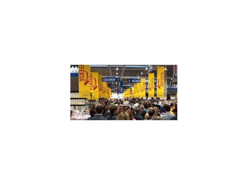 Mercatone Uno riapre a San Cesario (Lecce) Mercatone Uno riapre a San Cesario (Lecce)