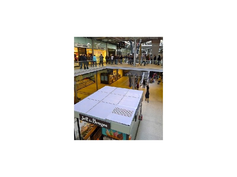 Shopping center ad alta strategia - Distribuzione Moderna Shopping center ad alta strategia - Distribuzione Moderna