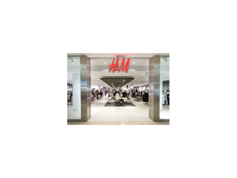 H&M apre a Treviso H&M apre a Treviso