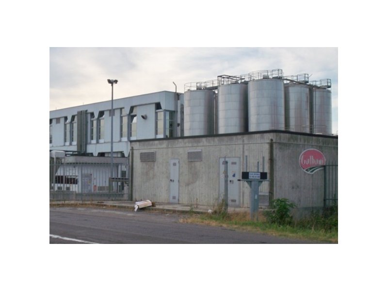 Lactalis chiude lo stabilimento a Caravaggio Lactalis chiude lo stabilimento a Caravaggio
