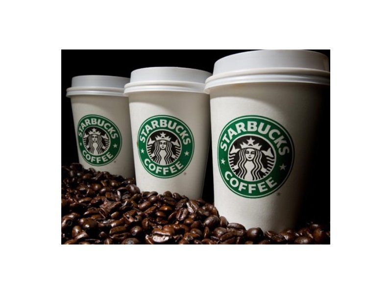 Starbucks torna all'utile: ricavi a +10%