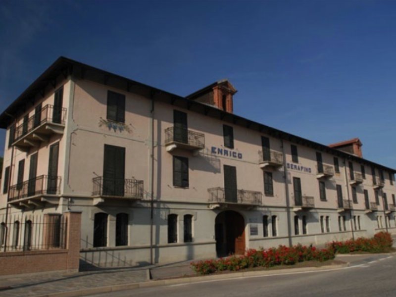 Campari vende la Cantina Vinicola Enrico Serafino a Krause Holdings