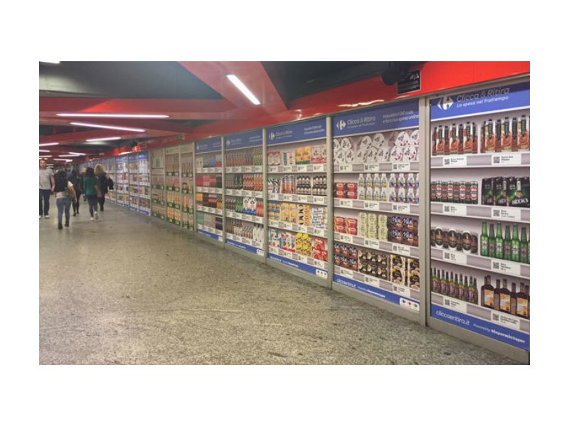 Carrefour lancia il servizio “Clicca e ritira” nella metropolitana milanese