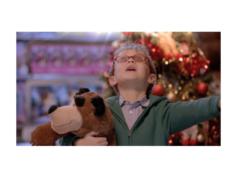 Carrefour lancia uno spot dedicato al Natale dei bambini Carrefour lancia uno spot dedicato al Natale dei bambini