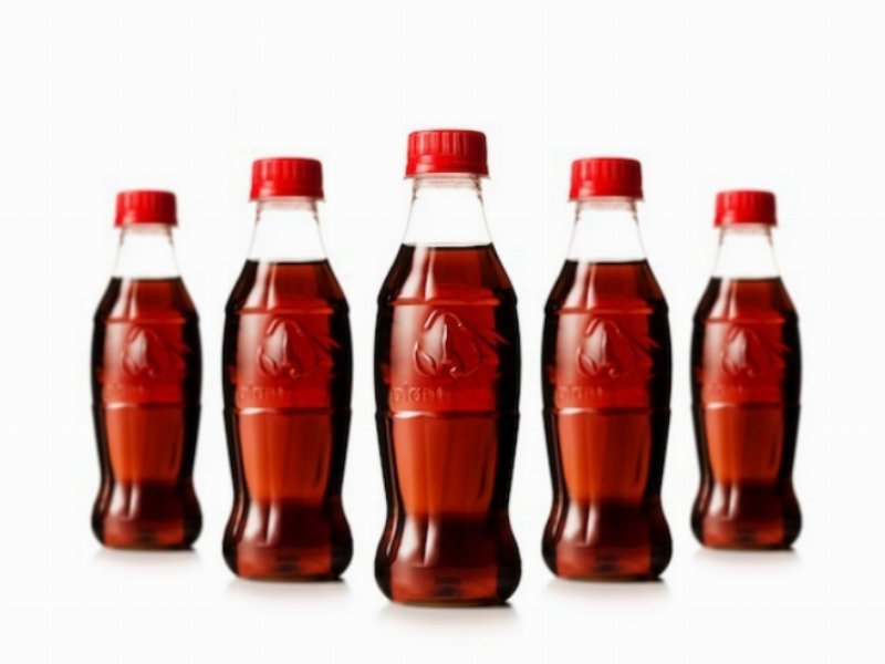 Coca-Cola crea la nuova bottiglia pet 100% vegetale