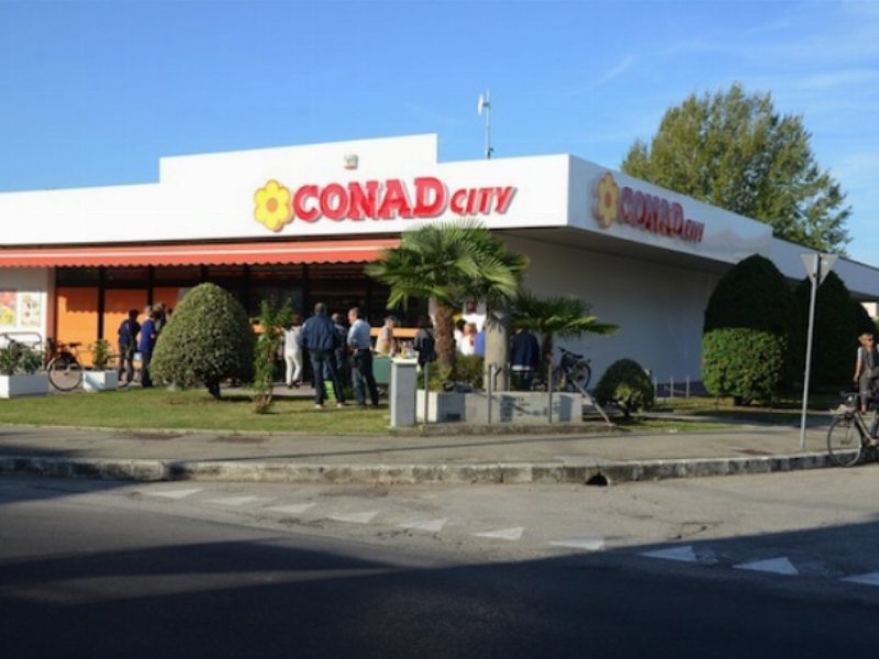 Conad apre nel centro di Pisa