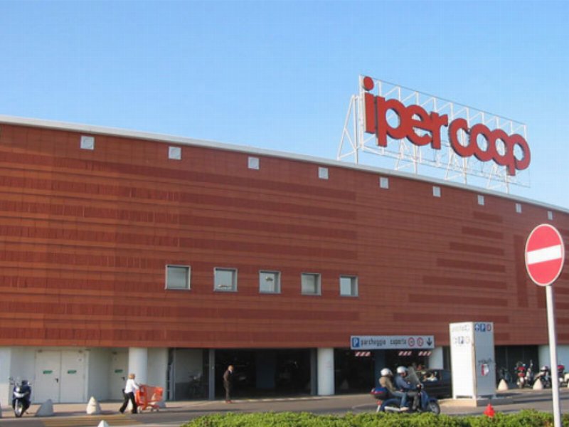 Coop inaugura un nuovo Iper a Chioggia (VE)