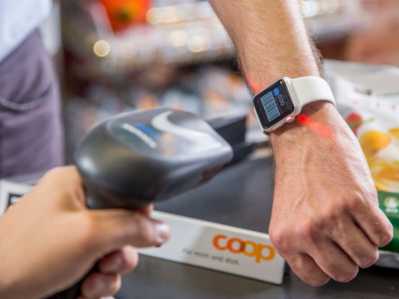 Coop Svizzera introduce il pagameno tramite apple watch