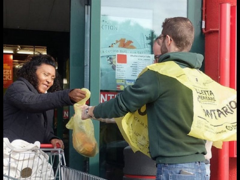 Il 28 novembre torna la Colletta alimentare in 11.000 negozi