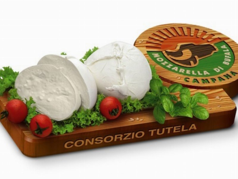 Il Consorzio Mozzarella di Bufala Campana promuove una serie di iniziative per l’estate