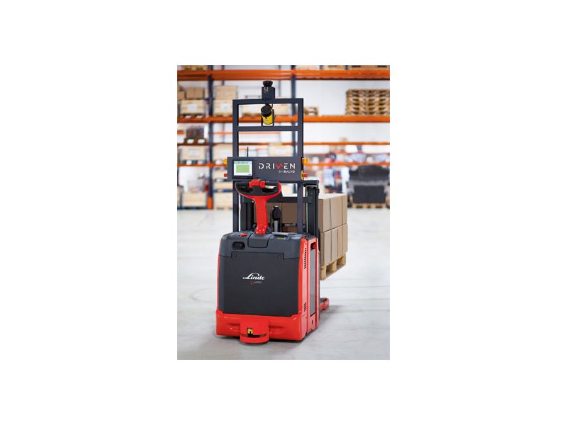 Linde Material Handling lancia i primi carrelli industriali robotizzati “Driven by Balyo”