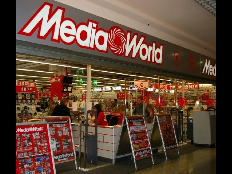 Mediaworld: il contratto di solidarietà salva i posti, ma non tutta la rete