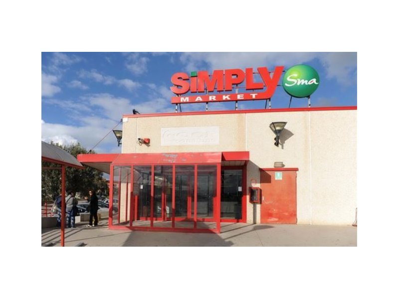 Simply: la Cooperativa di Incisa Valdarno compie un anno e festeggia coi suoi clienti Simply: la Cooperativa di Incisa Valdarno compie un anno e festeggia coi suoi clienti