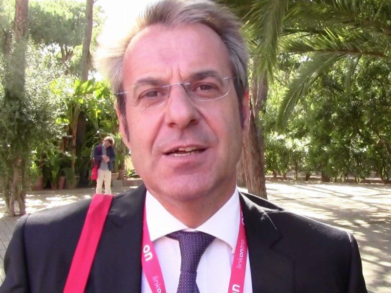 Speciale Linkontro Nielsen 2015. VéGé inserisce i beacon nei super