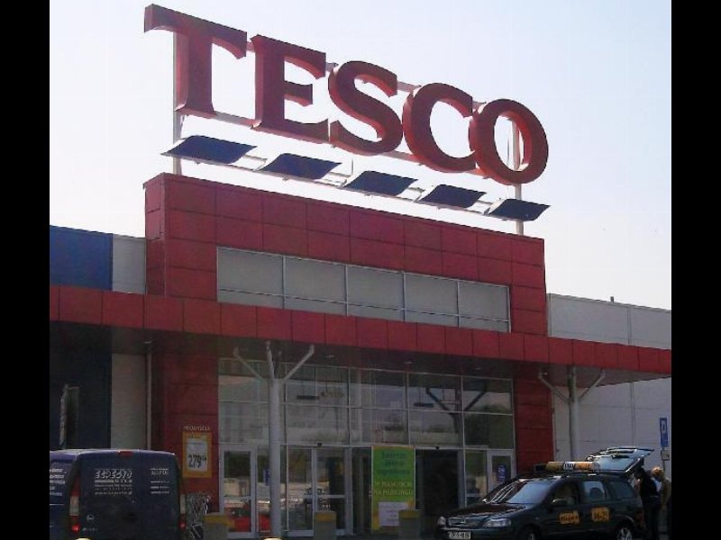 Tesco: i contabili sbagliano, i fornitori pagano