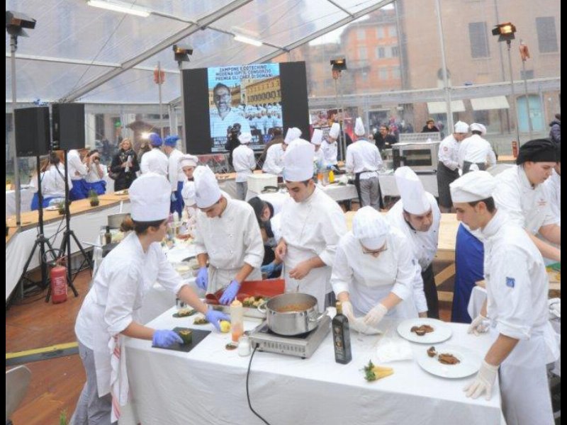 Torna il concorso nazionale di cucina Zampone Modena