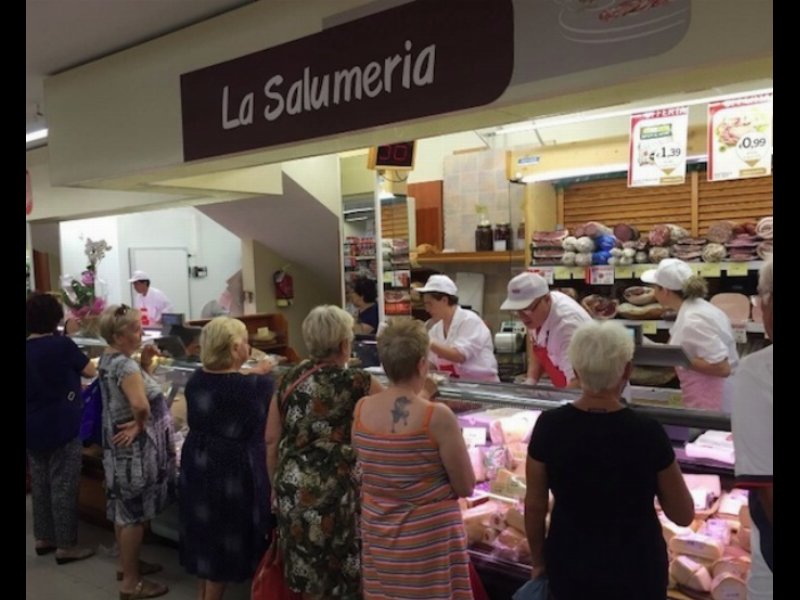 Aperto oggi a Torre del Lago il nuovo supermercato Simply