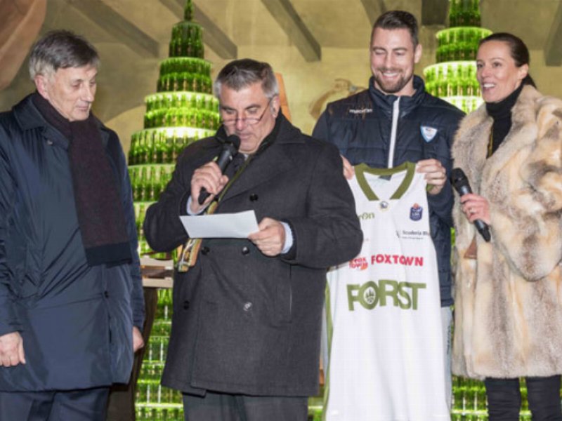 Birra Forst e Pallacanestro Cantù di nuovo insieme