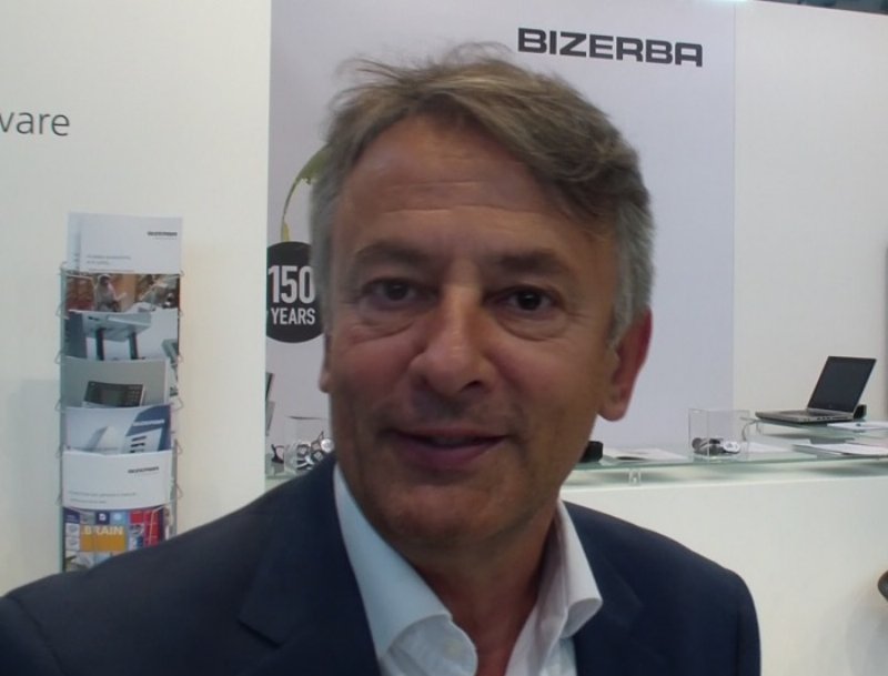 Bizerba Italia presenta la nuova bollinatrice per il settore ortofrutta