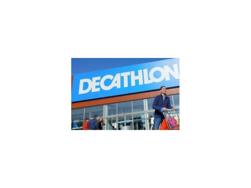  Decathlon apre a Novara