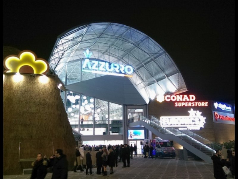 Napoli: Pac 2000 A Conad apre Azzurro Life&Shopping