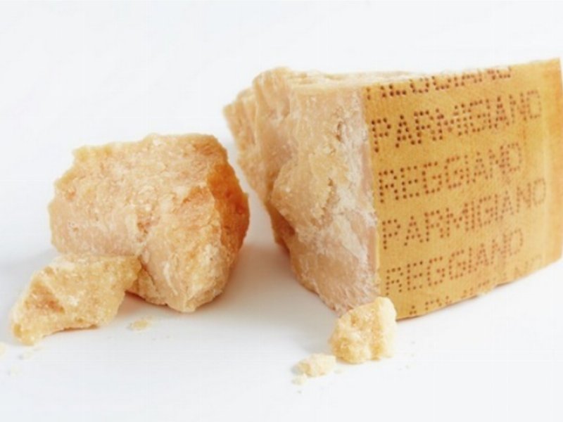 Parmigiano Reggiano: 3,5 milioni per la campagna d'autunno sul mercato interno